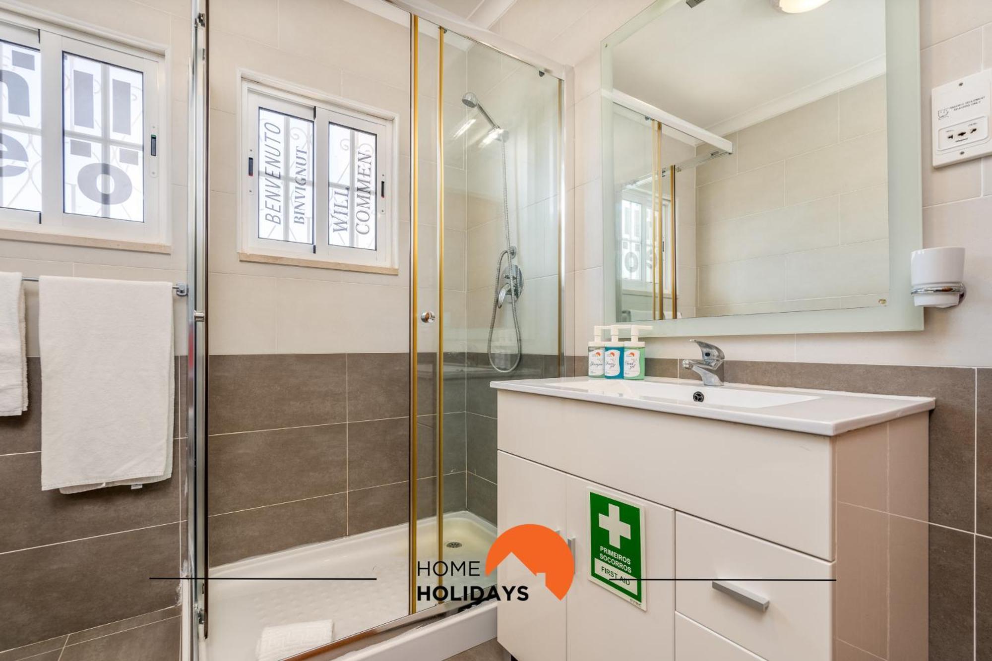 #229 Quinta Areias By Holidays